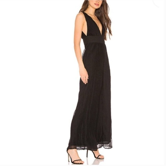 Revolve Superdown Winona Deep V Neck Wide Leg Chiffon Pleat Black Jumpsuit Sz S - Picture 3 of 13